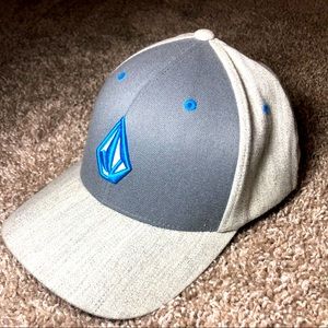 S-M VOLCOM Flex Fit Hat